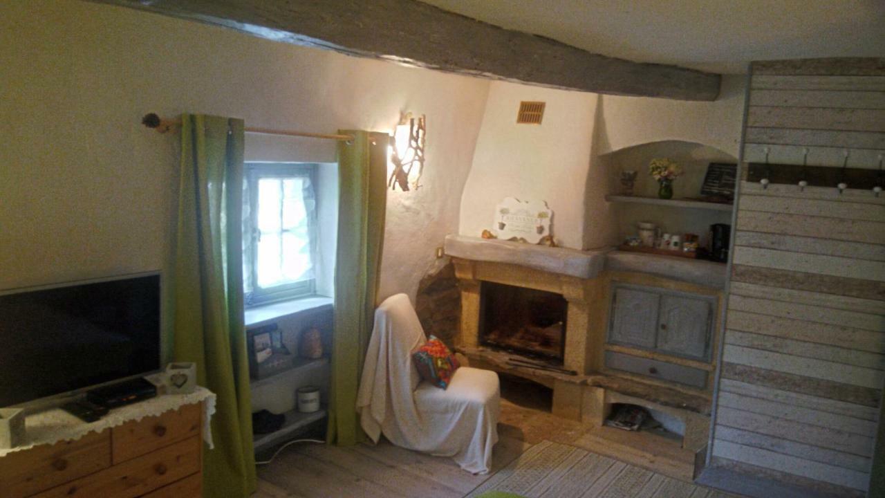 Le Cloterriou Bed and Breakfast Braux  Eksteriør billede